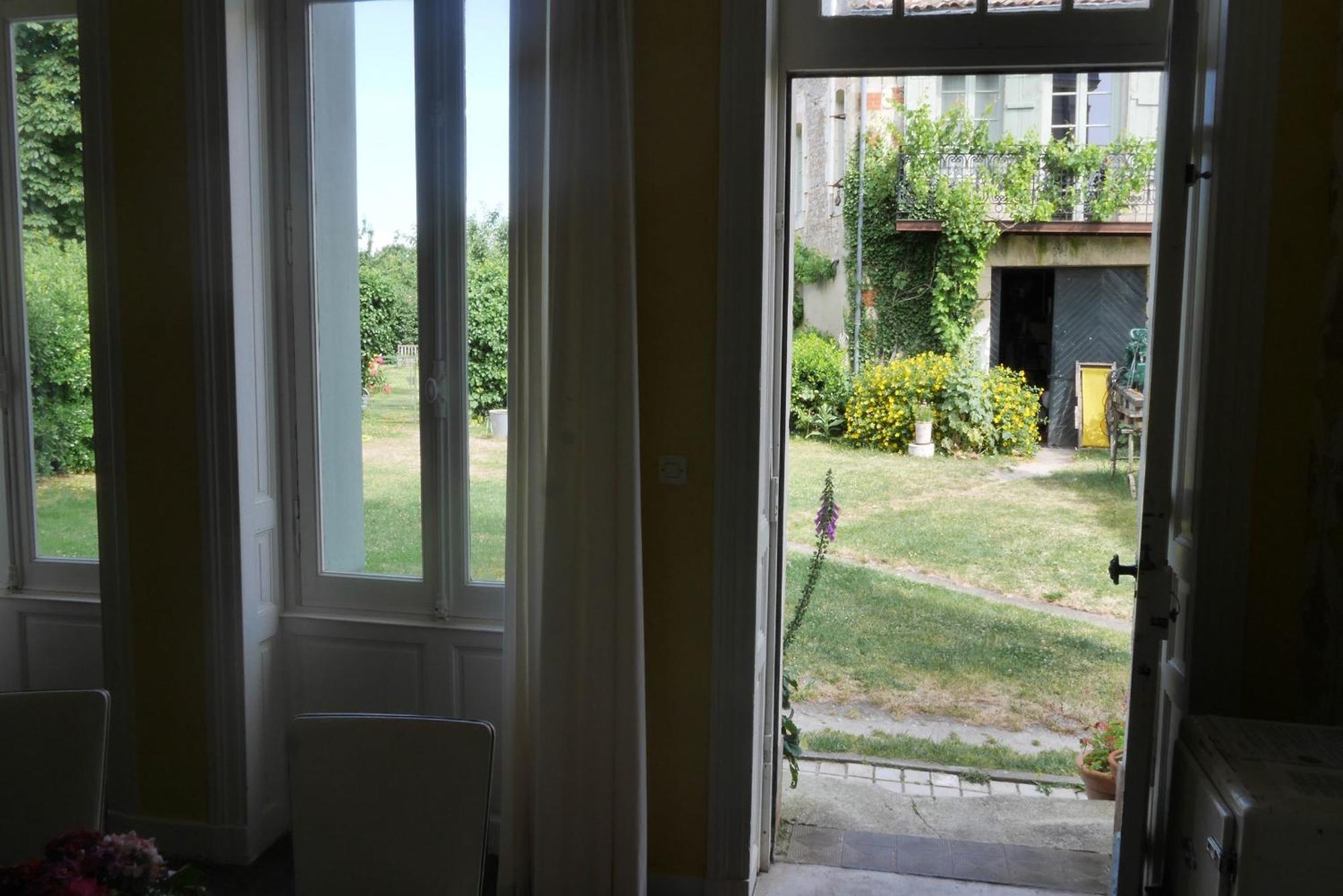 Le Domaine Du Meunier Mortagne-sur-Gironde Quarto foto