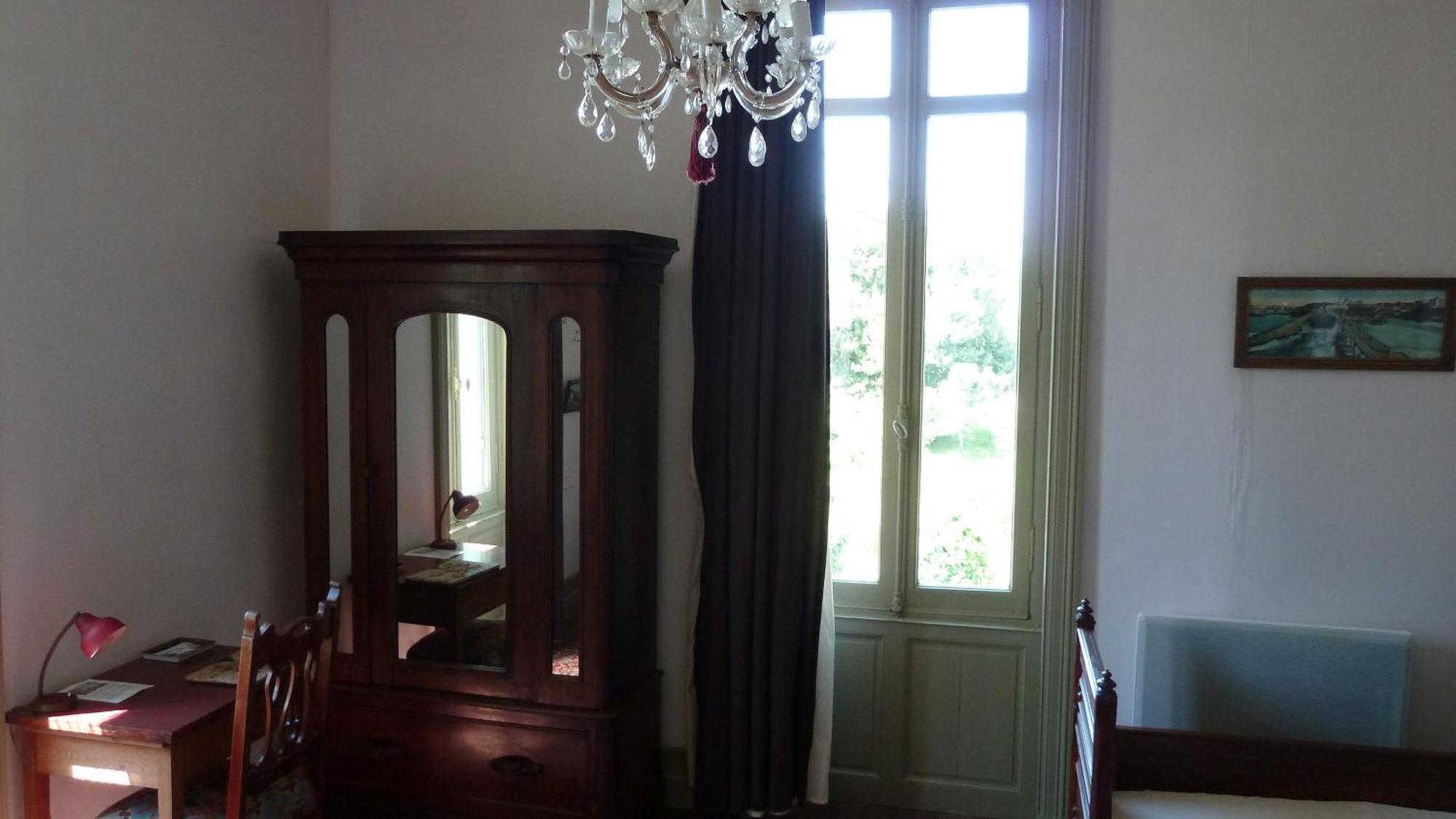 Le Domaine Du Meunier Mortagne-sur-Gironde Quarto foto